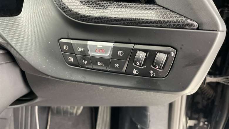 BMW 1 Series 118i [136] Sport 5dr Step Auto [Live Cockpit Pro] Petrol Hatchback